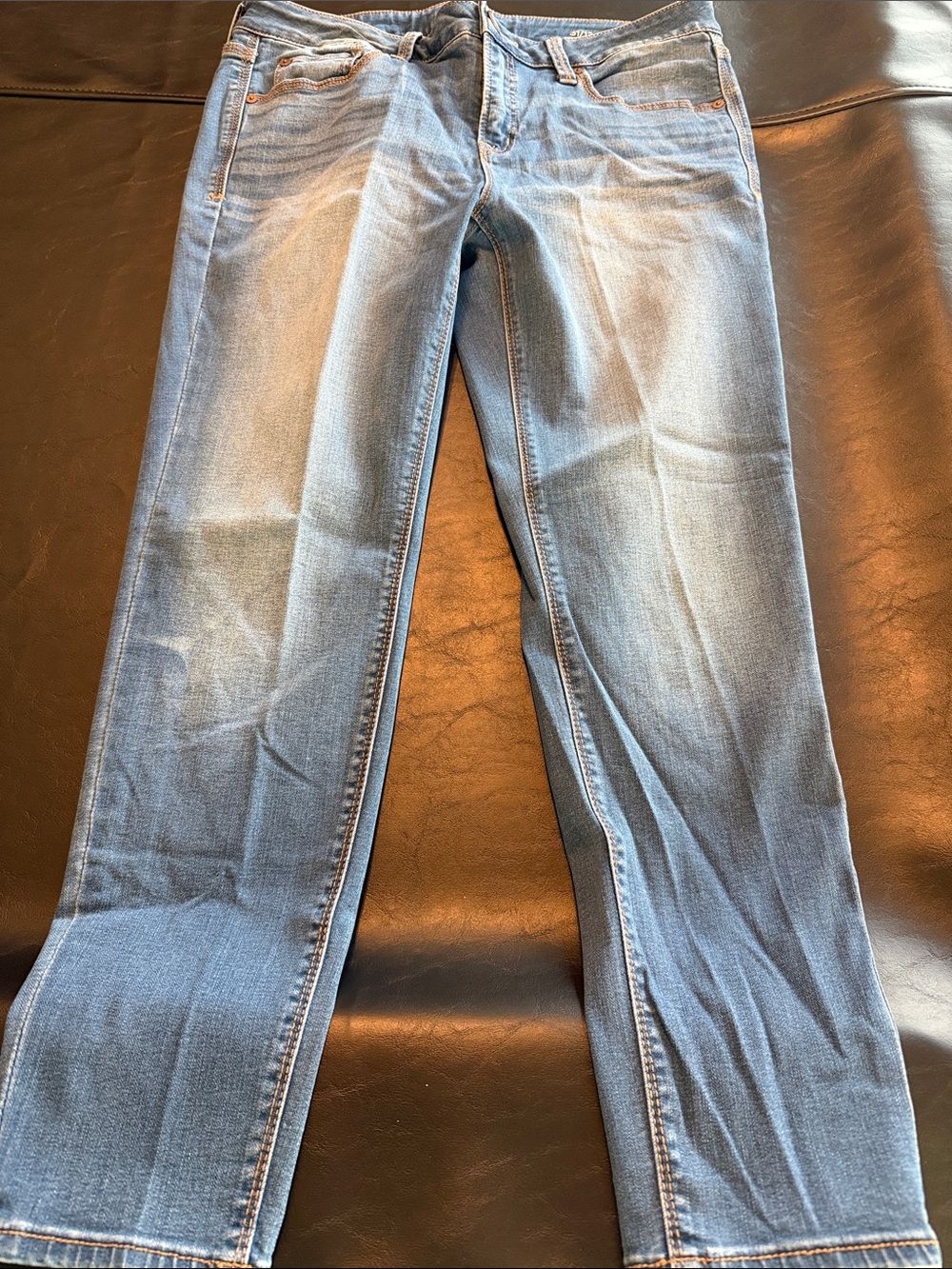Woman’s Stylus Light Wash Skinny ankle light blue Jeans - Size 12
